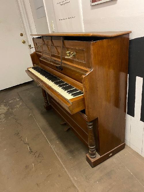 Chappell Yacht Piano 3